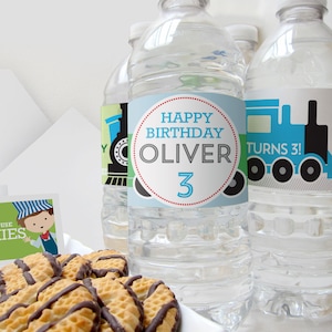 Train, Locomotive, Thomas the Tank Engine water bottle wrappers. PDF file for Kid party decor