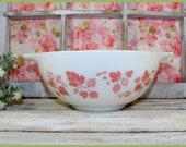 Pyrex Pink Gooseberry Cinderella 443 Bowl, 2.5 Quart, Pink and White, Pyrex Nesting Mixing Bowl, Ovenware, Retro Kitchenware, Vintage 1950s