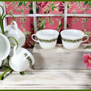 Pyrex Spring Blossom, Crazy Daisy Coffee /Tea Cups, 8 Oz, Set of 6, Ring Handles, Pyrex Opal Glass, Green Mod Flower Pattern, Vintage 1970&#39;s