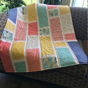 Patchwork Baby Quilt, Spring Quilt, Pastel Baby Quilt, Unique baby gift-Handmade Baby Shower Gift, gender neutral baby quilt, infant blanket