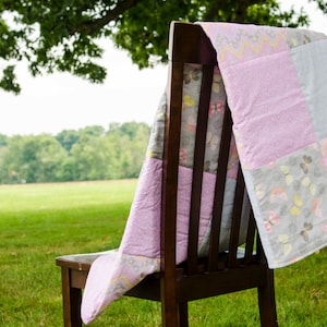 Pink and gray girls baby quilt, Girls nursery bedding, baby girl gift, pink baby shower, floral quilt, new baby gift, new mom gift, nursery