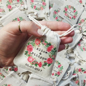 Custom WEDDING FAVOR BAGS, mr and mrs favor, personalised burlap bag, wedding gift bags, heart jute bag, burlap gift bag, rustic favor bag