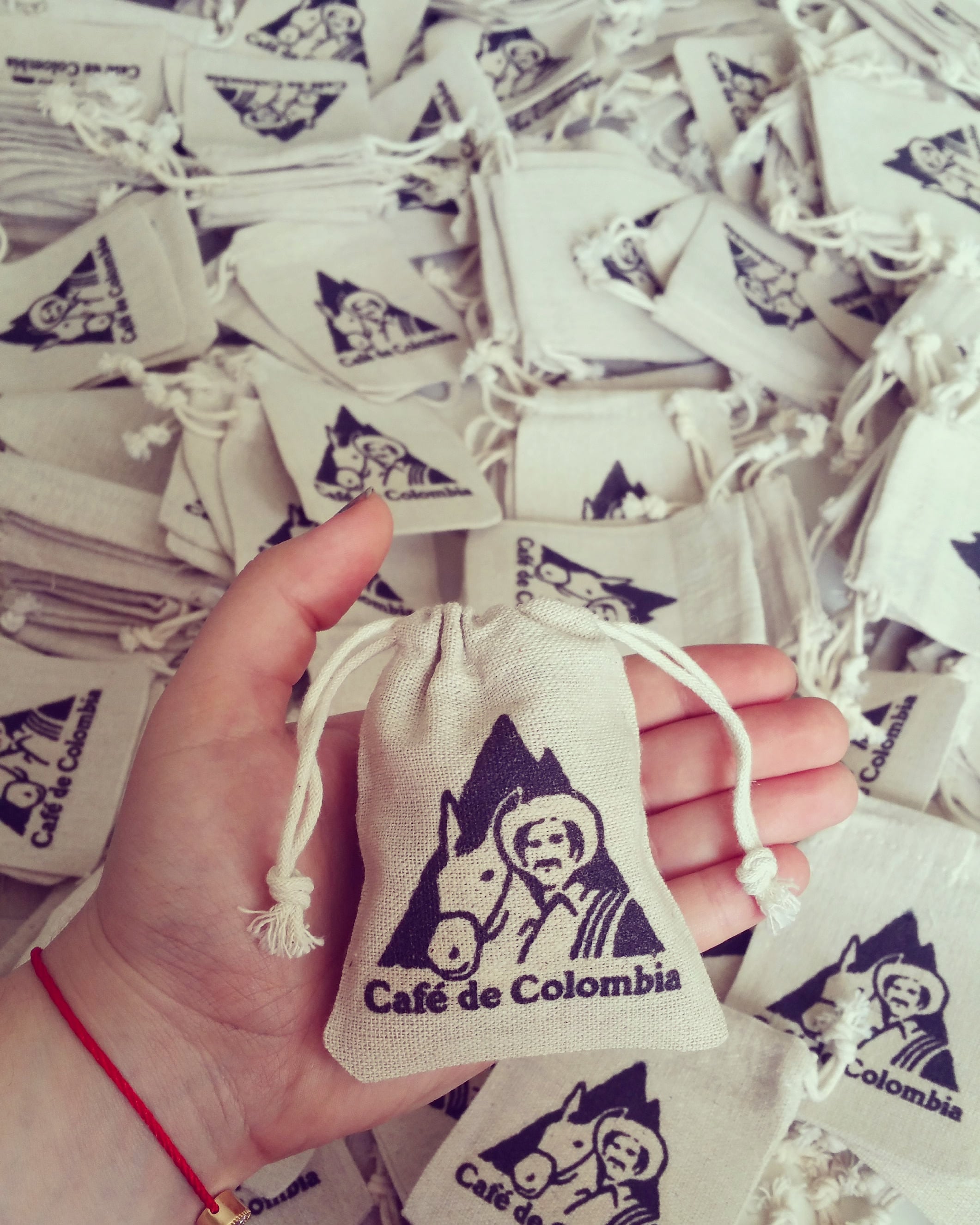 YOUR LOGO cotton BAGS, coffee bags, tea bags, logo drawstring pouches…
