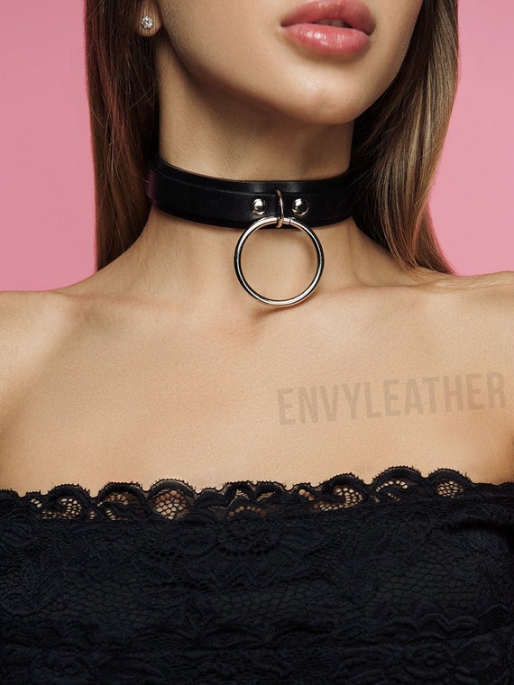 leather collar