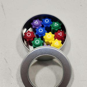 10 Gonggi pieces in a see-through tin Korean Jacks Seven Stones gongginori gong-gi