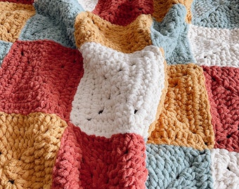 How to Crochet a Chunky granny squares blanket – Free Pattern - CJ Design  Blog