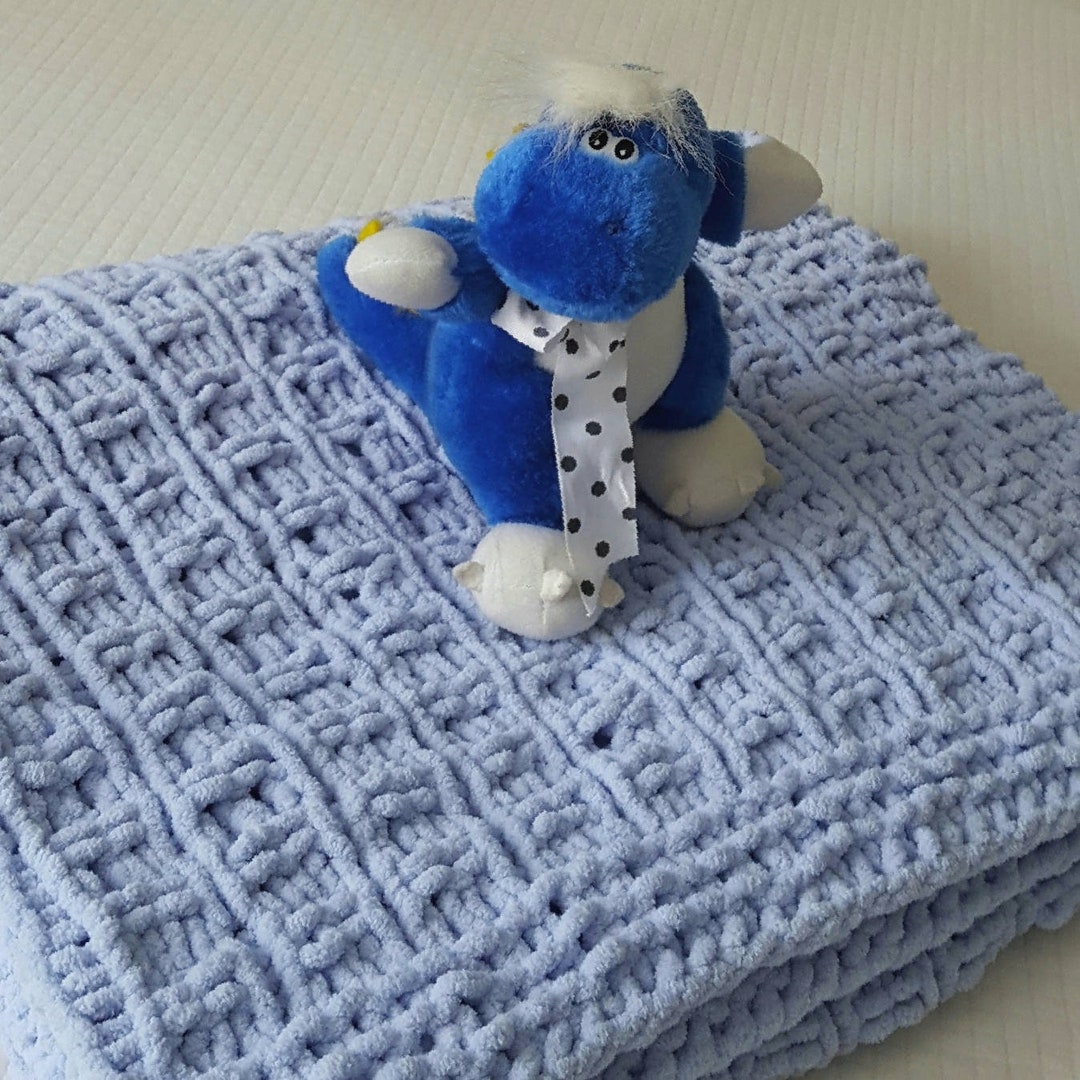Large Hand Knit Baby Boy Blanket/afghan in Bluechunky Knit Etsy