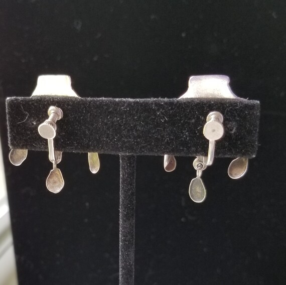 Vintage Silver Shell Design with Dangles - Screw … - image 5