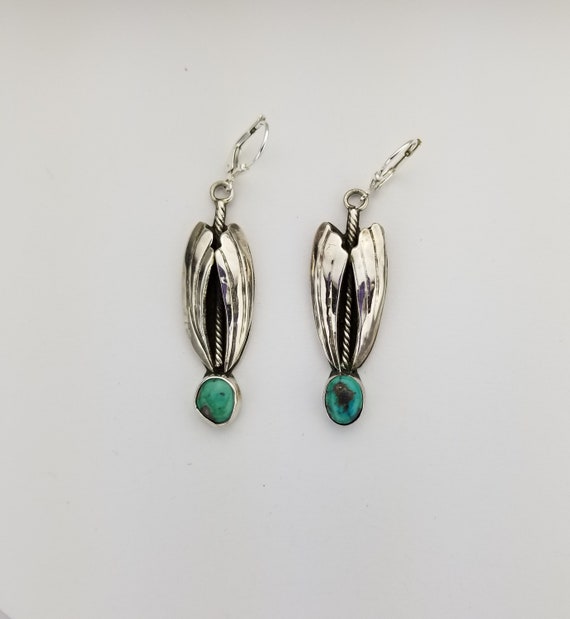 Genuine Green Turquoise - Sterling Silver Leverbac