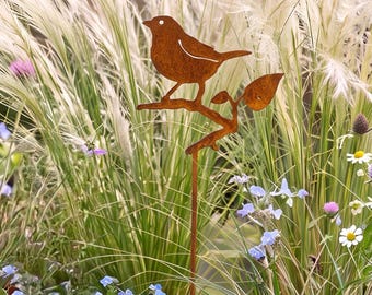 Small Bird Garden Stake | Rustic Metal Yard Art Gift GP102