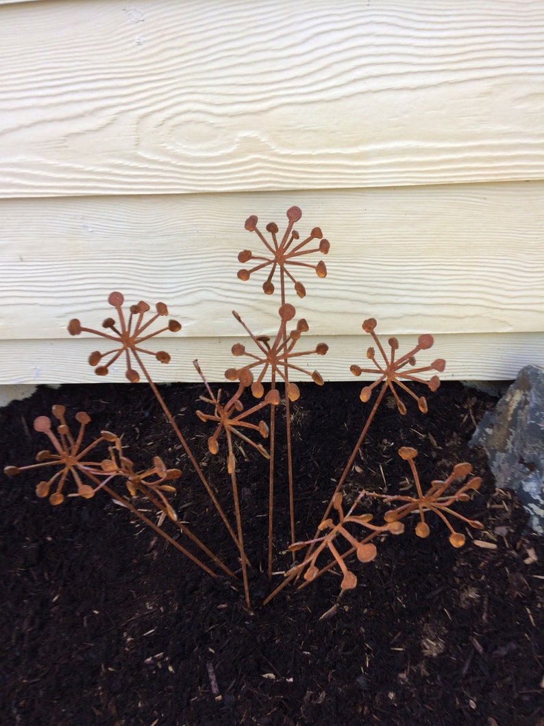 Metal Flower Pods Flower Garden Art Outdoor Metal Art Etsy