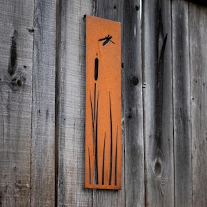 Small Dragonfly Panel, with Wall Mounting SP1007W