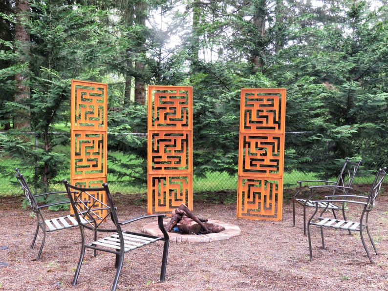 Maze Pattern Metal Privacy Screen, Garden Art Panel (72x24.5) PS506 画像 3