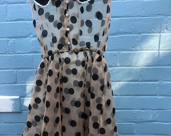 VESTIDO DE ORGANZA CON LUNARES VINTAGE HECHO A MANO PARA NIÑAS 8/10