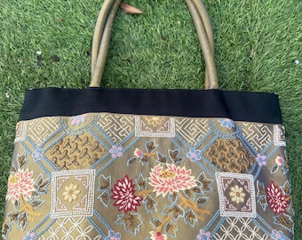 Vintage silk embroidered embellished shoulder tote bag