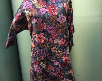 Fabulous S Vintage 1970's Mod Wool blend tapestry look fabric winter dress !