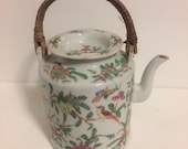 Antique Chinese porcelain famille rose tea pot