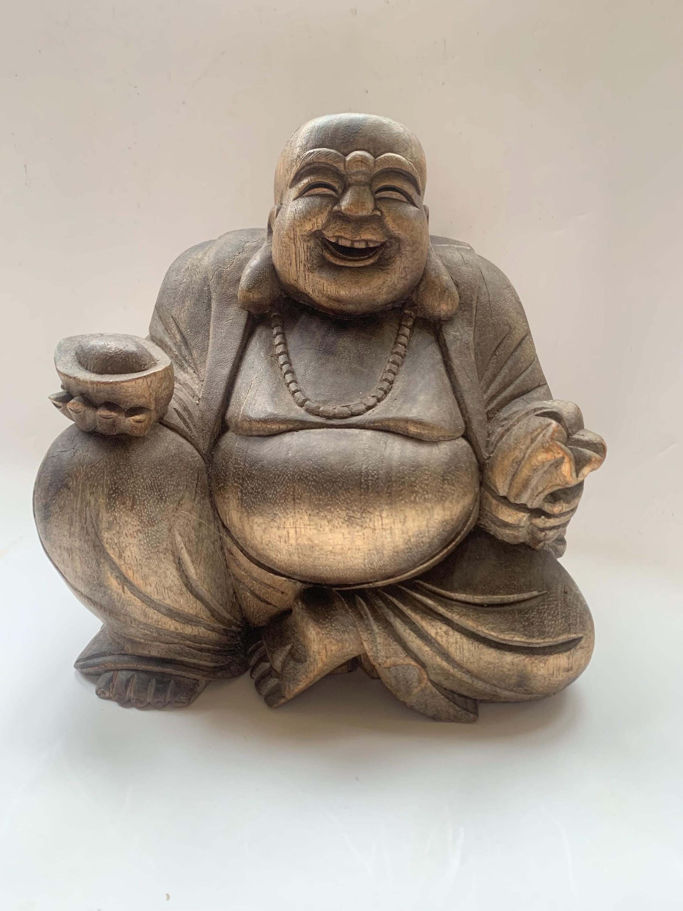 ヴィンテージの中国製木彫りの大きな笑い仏像 - Etsy 日本