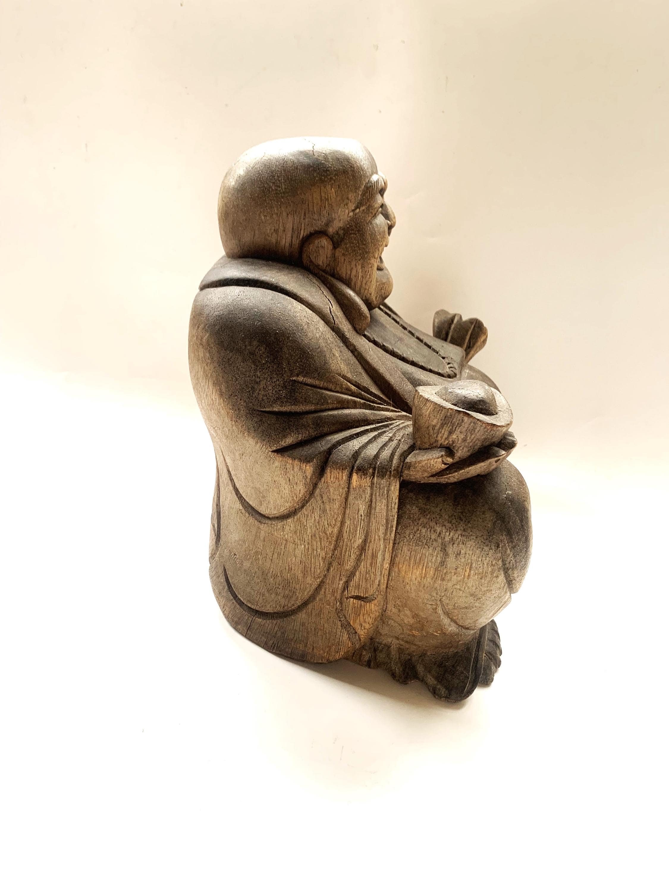 ヴィンテージの中国製木彫りの大きな笑い仏像 - Etsy 日本