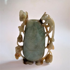 Antique Chinese jade carved vase