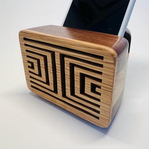 Walnut and white oak cell phone speaker w/ diamond illusion design iPhone Speaker - Wooden Speaker - Phone Amplifier - Acoustic Speaker