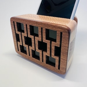 Sycamore and walnut cell phone speaker w/ square tooth design iPhone Speaker - Wooden Speaker - Phone Amplifier - Acoustic Speaker