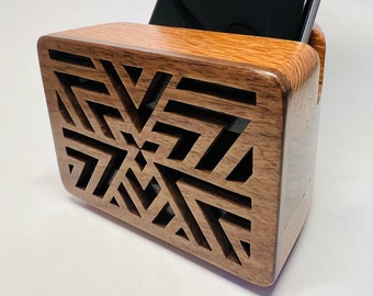 Handy Lautsprecher aus Holz und Nussbaum Holz mit Dreieck Design - iPhone Lautsprecher - Telefon Verstärker - Akustischer Lautsprecher