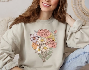 Birth Flower Bouquet Sweatshirt, Grandma Mother's Day Gift, Birthday Gift for Grandmother, Christmas Present from Grandchildren