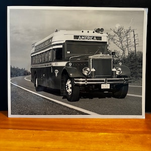Greyhound “1931” Bus 8x10” Picture