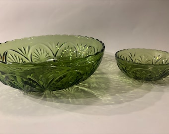 Vintage Green Glass Bowl Set Mid Century Serving Bowl and Small Bowl Pressed Glass Avocado Green