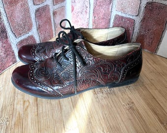 Naturino Cordovan/Burgundy Leather Floral Embossed Wingtip Lace Up Oxfords 37/6M