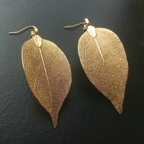 Boucles d'oreilles en vraies feuilles, boucles d'oreilles en feuilles d'or 18 carats, feuilles trempées dans de l'or, bijoux naturels, bijoux des bois, bijoux de mariage, cadeau pour petite amie