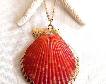 Gold Shell Necklace Gold Sea Shell Necklace Gold Shell Charm Necklace Gold Shell Jewelry Beach Necklace Shell Jewelry Gold Plated Shell