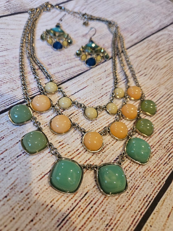 The loft necklaces discount