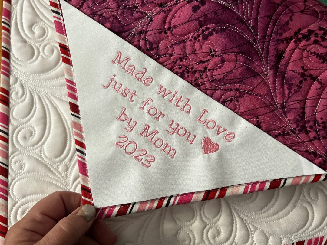 Custom Embroidered Quilt Label Triangular Corner Label Fabric