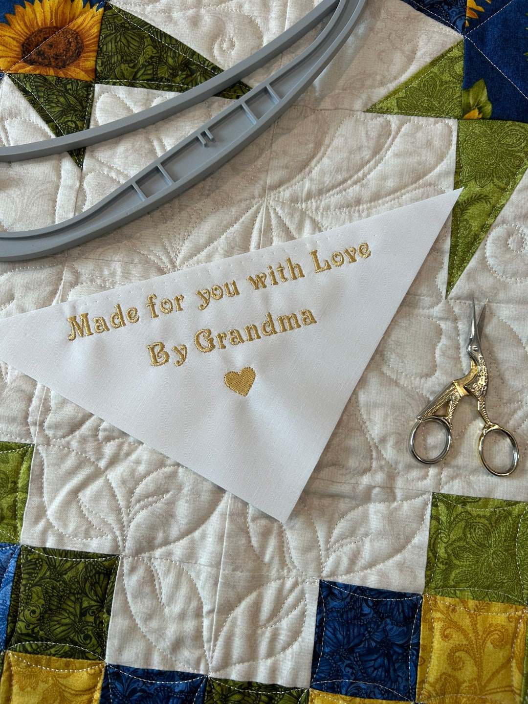 Custom Embroidered Quilt Label Triangular Corner Label Fabric