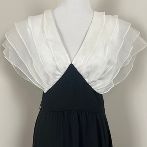 1980s Ursula of Switzerland Black & White Chiffon Semi-Formal Dress – Size 9/10