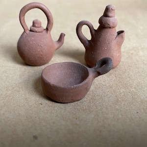 Miniature Rustic Brown Ceramic Cooking Pot Knick Knacks Doll House Kitchen Shadow Box Mini Mexican Pottery