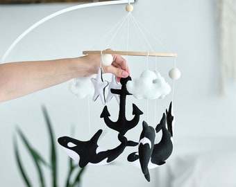 Monochrome Krippe Mobile Orca Baby Mobile Größe Wal Mobile Wal mit Orca Wal Mobile