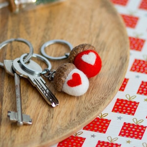 Handmade keychain "Love" gifts for her valentines day Wool white and red acorn keychain Cute keychain Small gifts for valentines day set of 2