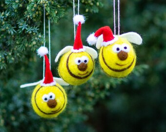 Felted bee ornaments Bumble Bee Felt ornament Wool Bees in Santa Hats Christmas ornaments Christmas decoration Christmas tree