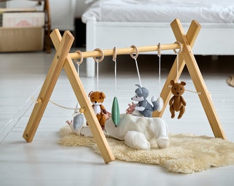 Jouets de gymnastique pour bébé, jouets de gymnastique renard loup ours, ensemble de jouets de gymnastique suspendus pour bébé, jouets de gymnastique d'activité pour animaux de la forêt, jouets de pépinière Woodland