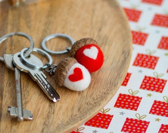 Handmade keychain gifts, Cute keychain, aesthetic keychain, keychain for women Small gifts, car keychain, valentines keychain