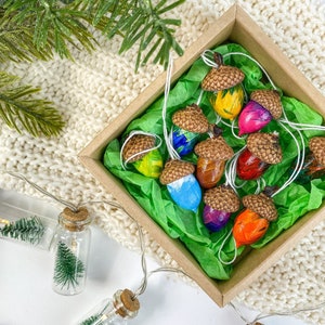 Acorn ornaments Set of 10/20/30 Hand painted multi-colored acorns Fall home decor Autumn decoration Acorn ornaments Fall wedding decor