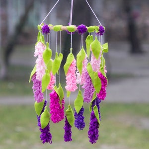 Flower Baby Mobile/ Felt Flower Mobile / Flower chandelier nursery mobile /Elegant Bedroom Decor / Baby mobile / baby girl mobile