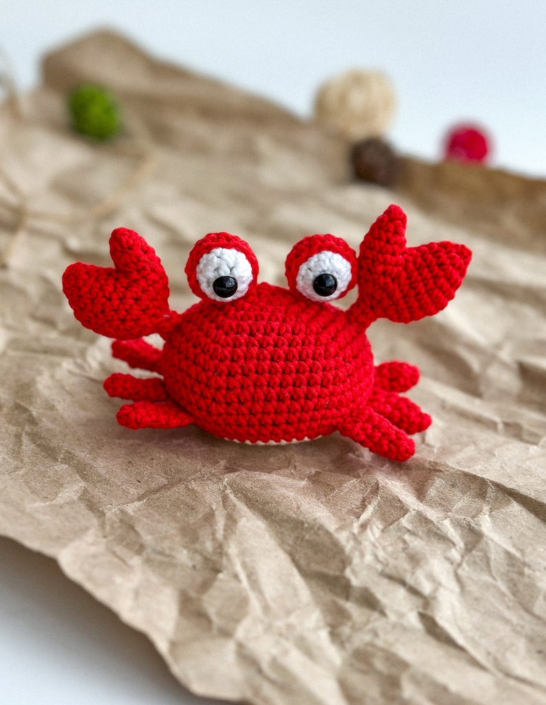 Handmade Crochet crab, Amigurumi Plushie, Handmade Knitted crab, handmade crab toy, amigurumi crab, Crocheted crab