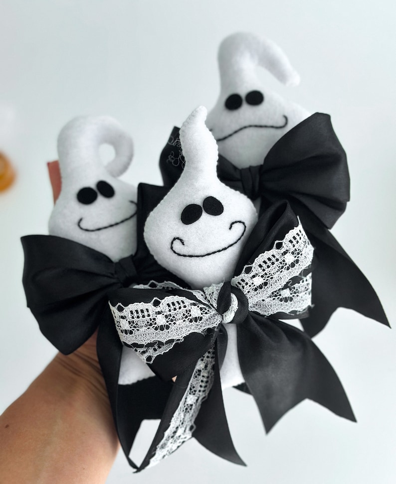 Halloween tree ornaments