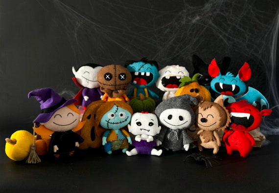Peluche D'Halloween Vampire - Doudou Décoratif Mignon - Pour Déco De Fête Ou Câlins