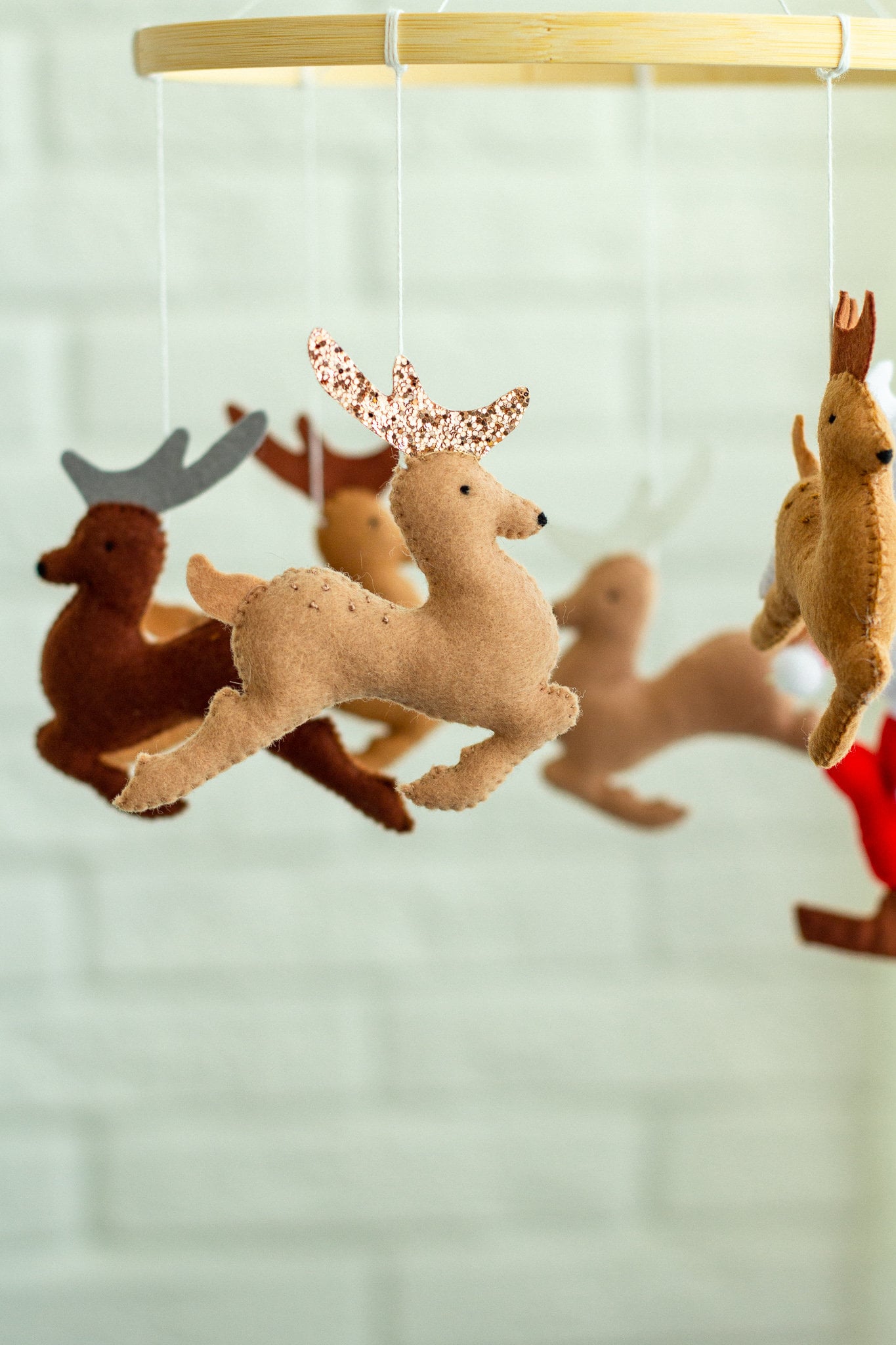 Mobile Bébé Suspendu – Déco Noël En Feutrine Renne Et Sapin | Décoration Murale Nursery | Mobile Pour Berceau Enfant