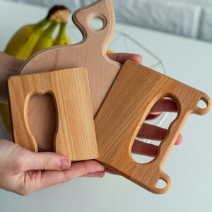 Children's toy kitchen set wooden board and 2 knives Toddlers Knife Safe Wooden Knife Wooden Kids Knife for Cooking image 10